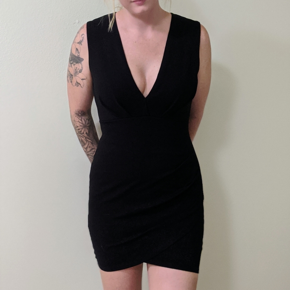 Lulu's black stretch mini dress